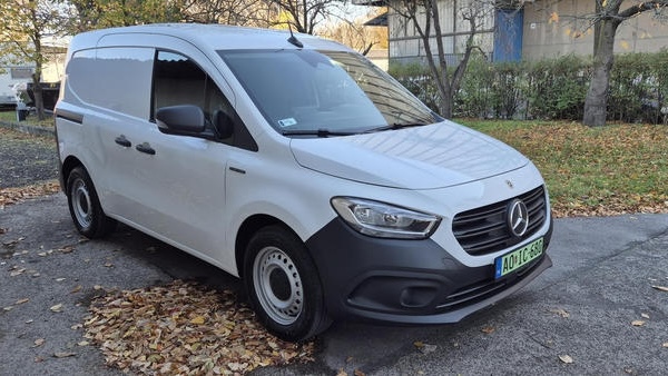 naxoss 2000 bus travel